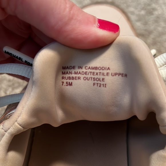 MICHAEL Michael Kors Theo Sport sneakers, soft pink, size 7.5 GUC! - Picture 4 of 9